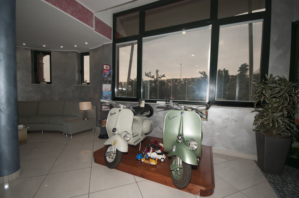 Hotel Brindor Poirino Zewnętrze zdjęcie