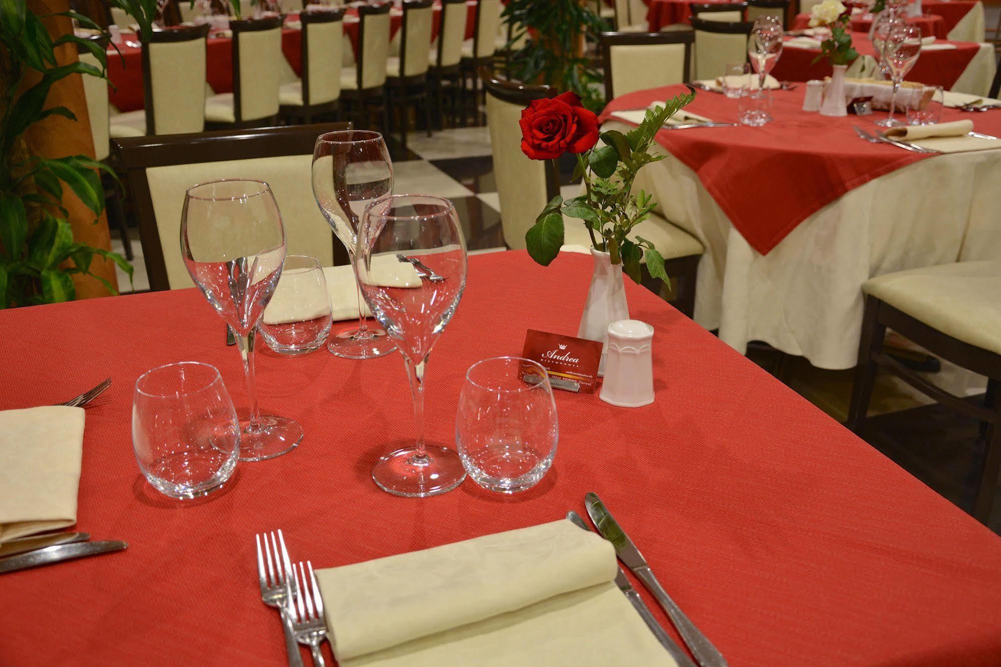 Hotel Brindor Poirino Zewnętrze zdjęcie